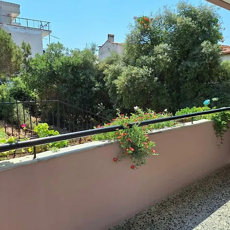 Aparthotel Akrotiri Neos Marmaras