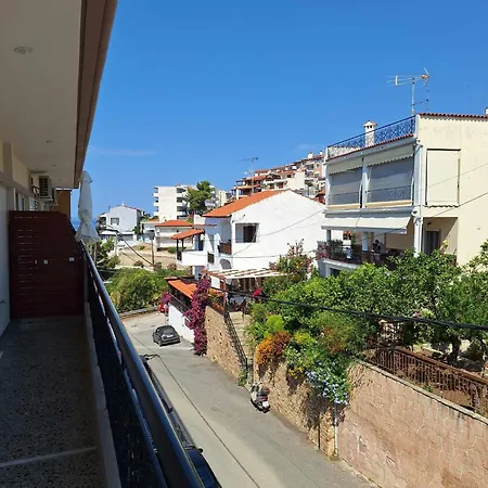 Akrotiri *