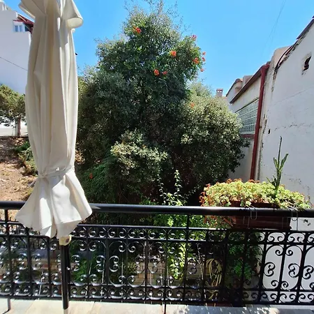 Akrotiri *