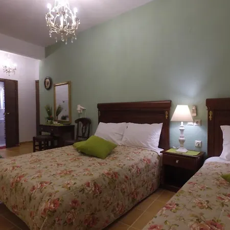Akrotiri Aparthotel