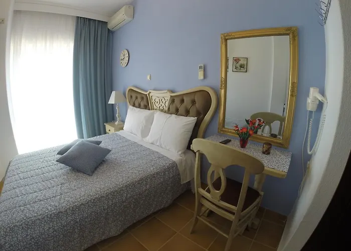 Apart-hotel Akrotiri Néos Marmarás