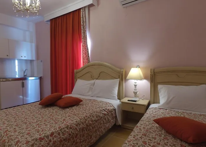 Akrotiri Apart-hotel Néos Marmarás