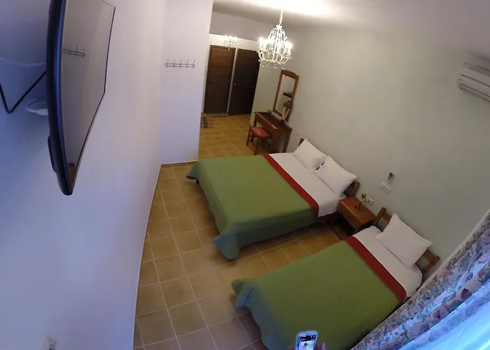 Aparthotel Akrotiri Neos Marmaras