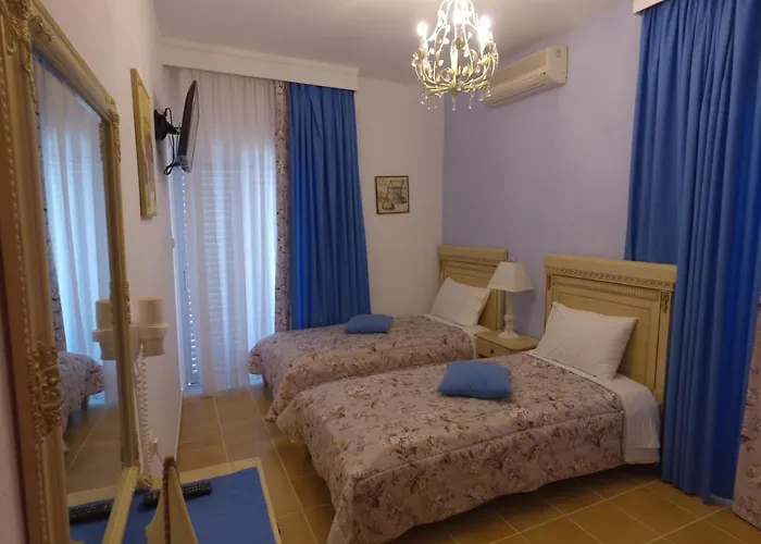 Akrotiri Neos Marmaras